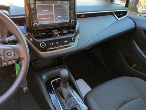 Certified 2022 Toyota Corolla LE w/ Carpet Mat Package (TMS) image 20