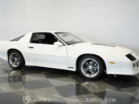 Used 1988 Chevrolet Camaro LT image 15