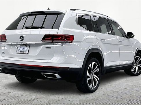 Used 2021 Volkswagen Atlas SEL Premium image 2