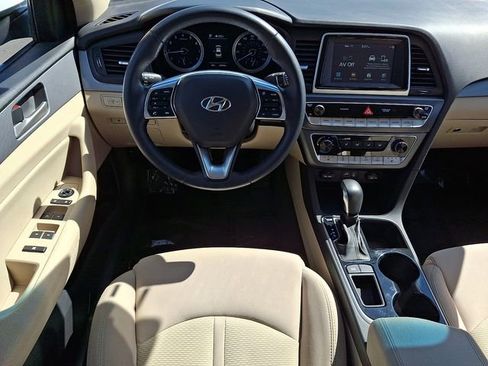 Used 2018 Hyundai Sonata SEL image 12