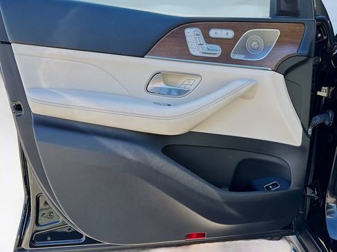 Used 2022 Mercedes-Benz GLE 350 w/ AMG Line Exterior image 21