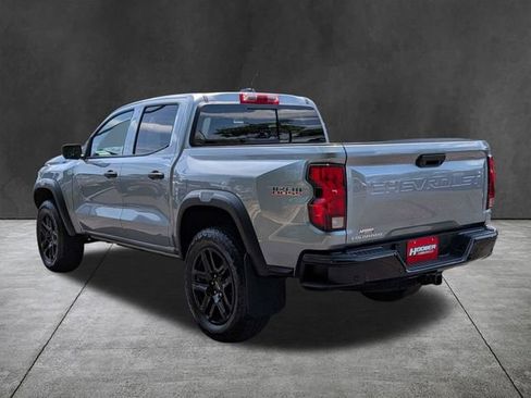 Used 2025 Chevrolet Colorado Trail Boss AWD/4WD image 6
