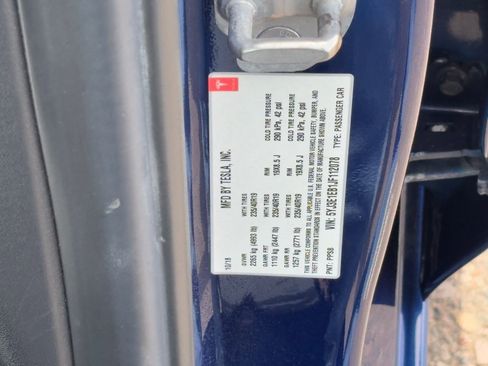 Used 2018 Tesla Model 3 Long Range AWD/4WD image 29