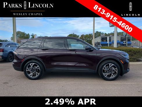 Certified 2024 Lincoln Nautilus Premier w/ Jet Appearance Package image 3