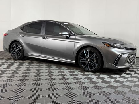 Used 2026 Toyota Camry XSE FWD image 6
