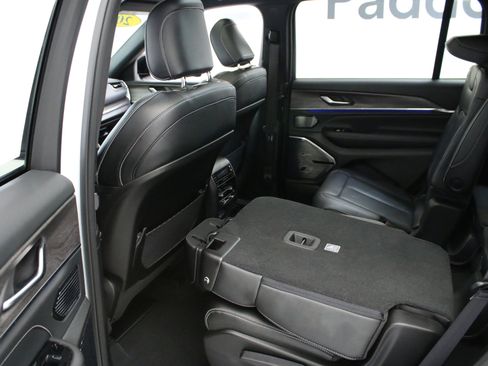Used 2023 Jeep Grand Cherokee L Overland w/ MOPAR Finishing Package AWD/4WD image 28