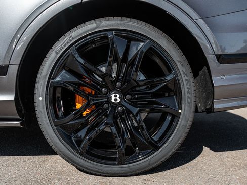 New 2026 Bentley Bentayga Speed image 7