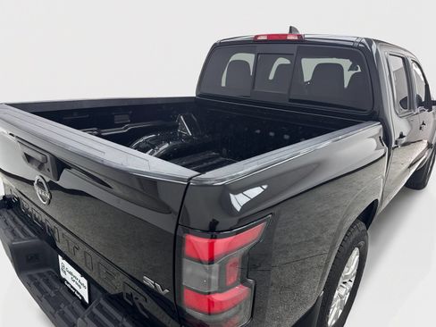 Used 2022 Nissan Frontier SV w/ Technology Package RWD image 47