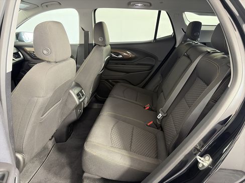 Used 2018 GMC Terrain SLE w/ Driver Convenience Package FWD image 7