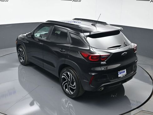 Used 2024 Chevrolet TrailBlazer RS w/ Driver Confidence Package image 49