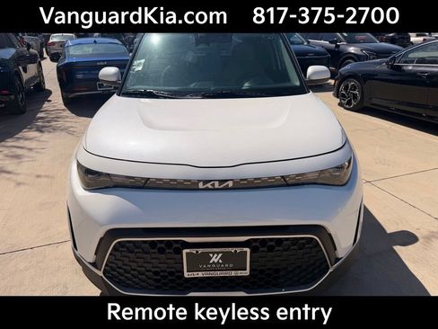 Certified 2024 Kia Soul LX FWD image 7
