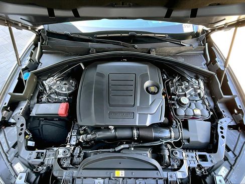 New 2026 Jaguar F-PACE R-Dynamic S image 11