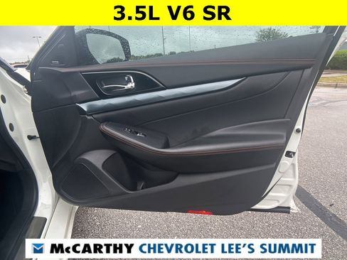 Used 2023 Nissan Maxima SR w/ Sport Mat Group image 16