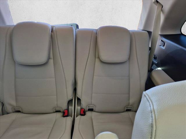 Used 2023 Mercedes-Benz GLS 450 4MATIC image 16