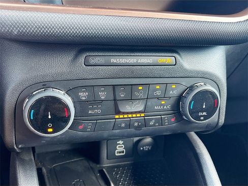 Used 2023 Ford Bronco Sport Outer Banks w/ Tech Package image 16