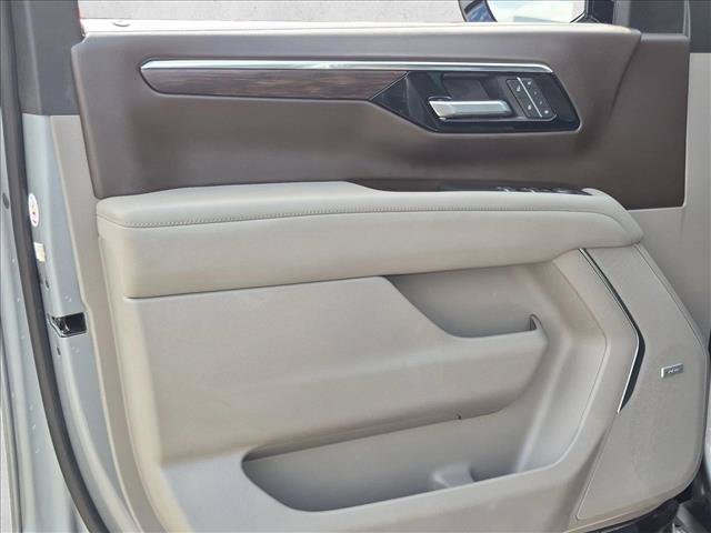 Certified 2025 Chevrolet Tahoe LT w/ Comfort Package RWD image 11