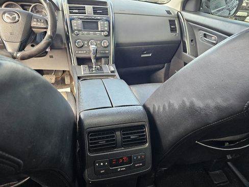 Used 2011 MAZDA CX-9 Touring w/ Moonroof & Bose Audio Pkg FWD image 25