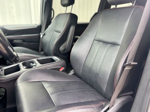 Used 2020 Dodge Grand Caravan GT FWD image 10