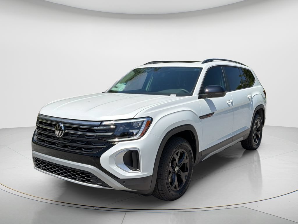 New 2026 Volkswagen Atlas Peak Edition AWD/4WD image 1