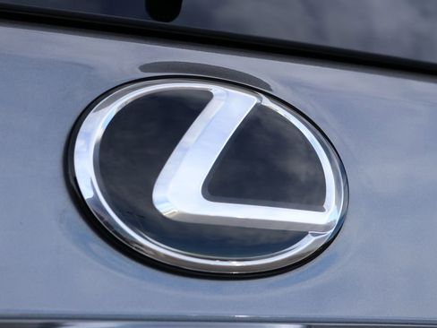 Used 2023 Lexus GX 460 Premium image 13