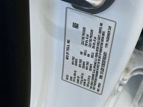Used 2025 Tesla Model 3 Long Range image 12