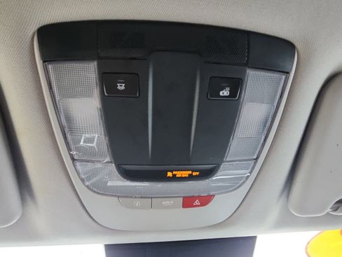 Used 2023 Kia Sportage EX image 33