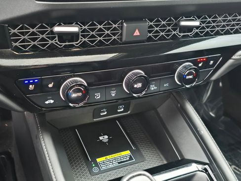 Used 2024 Honda Accord Touring image 24