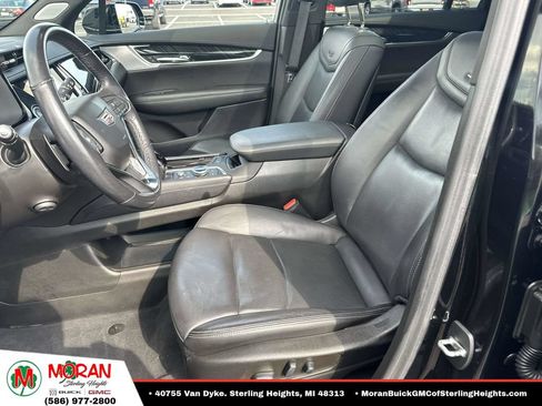 Certified 2023 Cadillac XT6 Premium Luxury AWD/4WD image 18
