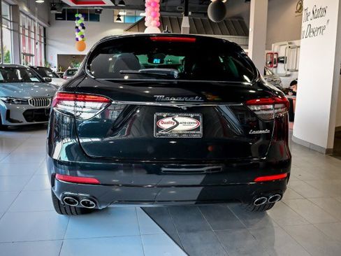 Used 2022 Maserati Levante GT image 6