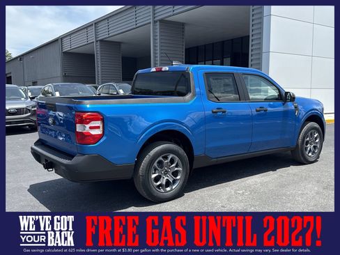New 2026 Ford Maverick XLT w/ XLT Luxury Package FWD image 6
