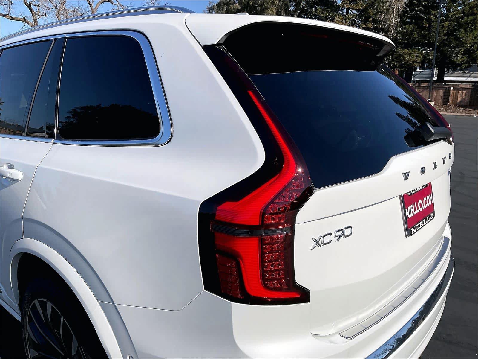 New 2026 Volvo XC90 T8 Plus w/ Protection Package AWD/4WD image 25