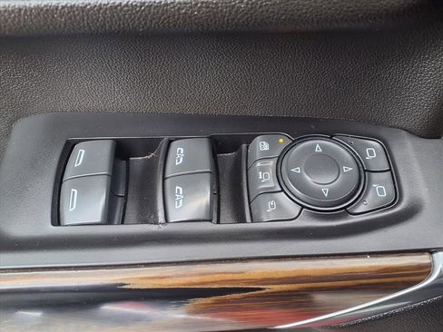 Used 2022 Chevrolet Silverado 3500 High Country image 13