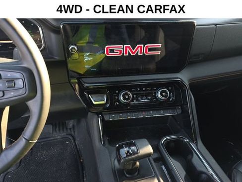 Used 2025 GMC Sierra 1500 AT4 image 9