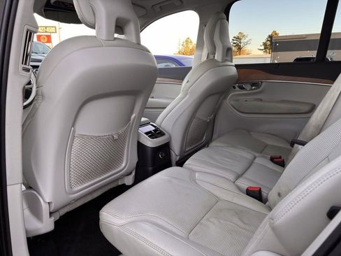 Used 2020 Volvo XC90 T8 Inscription image 16