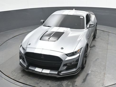 Used 2022 Ford Mustang Shelby GT500 w/ Technology Package RWD image 36
