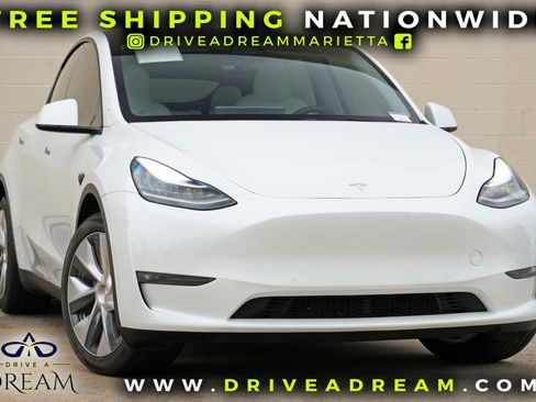 Used 2022 Tesla Model Y Long Range AWD/4WD image 2