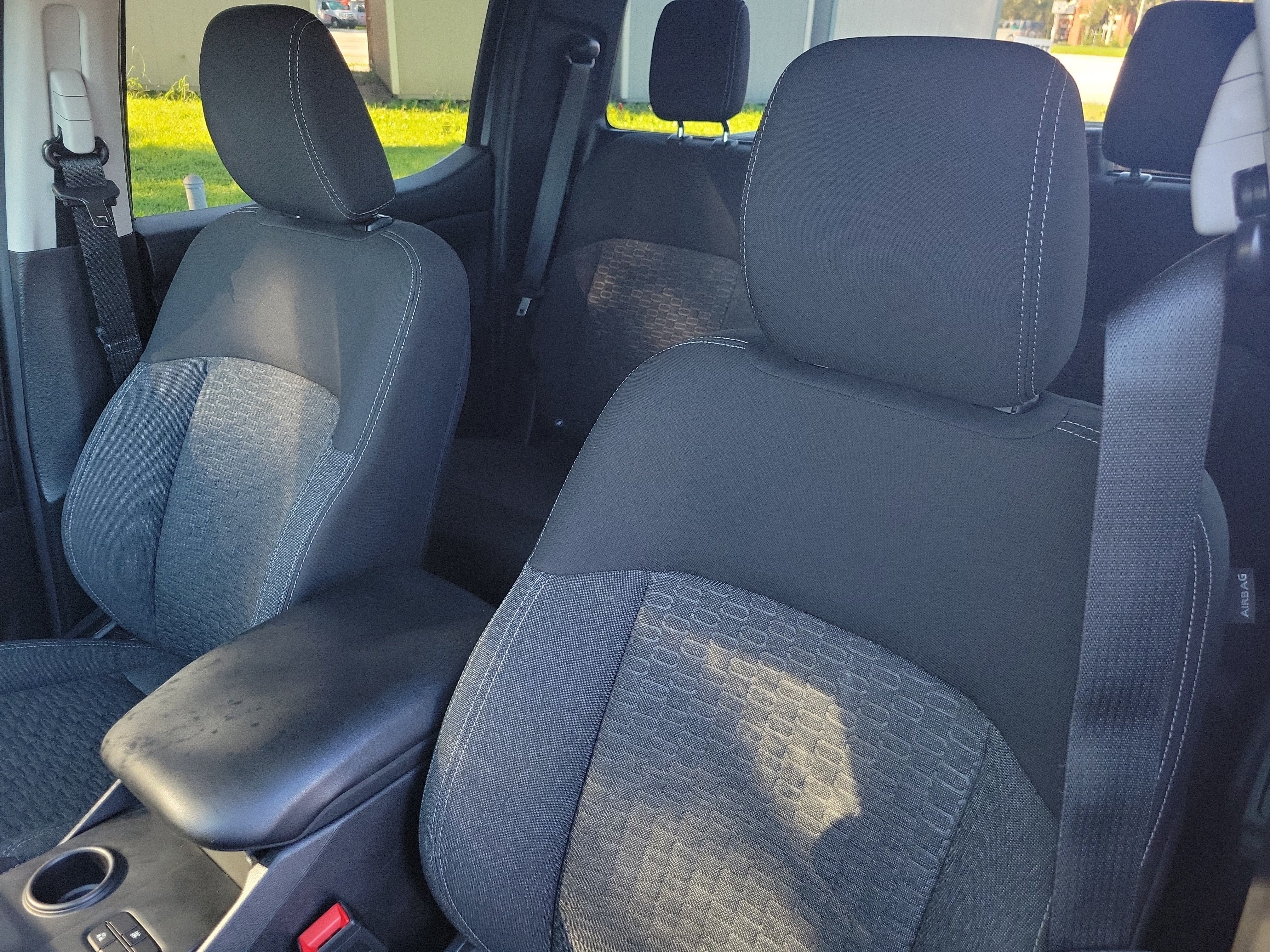 Used 2025 Ford Ranger XL RWD image 9