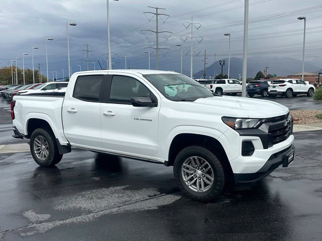 Used 2023 Chevrolet Colorado LT RWD image 9