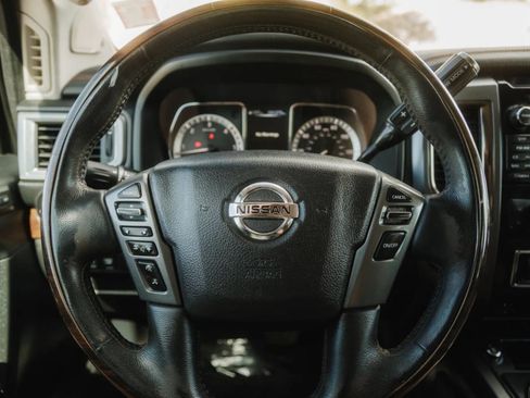 Used 2016 Nissan Titan Platinum Reserve image 16