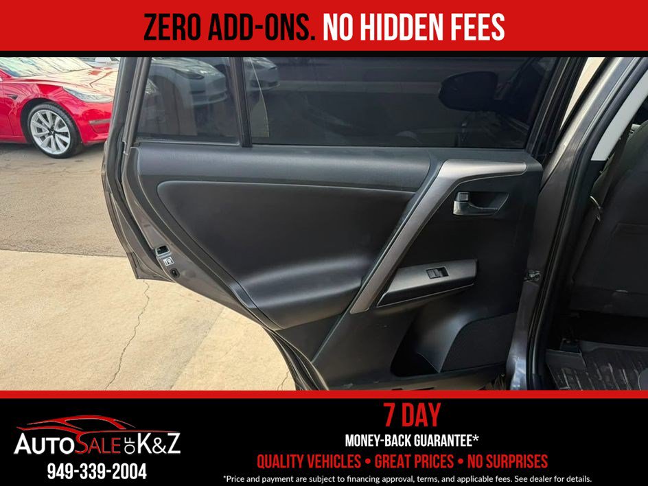 Used 2017 Toyota RAV4 XLE w/ Carpet Mat Package AWD/4WD image 21