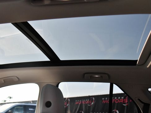 Used 2024 Honda Prologue Touring image 38