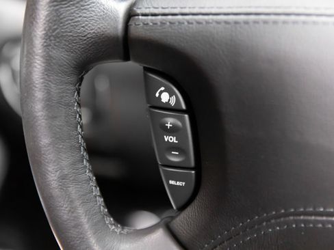 Used 2005 Jaguar XJ8 RWD image 71