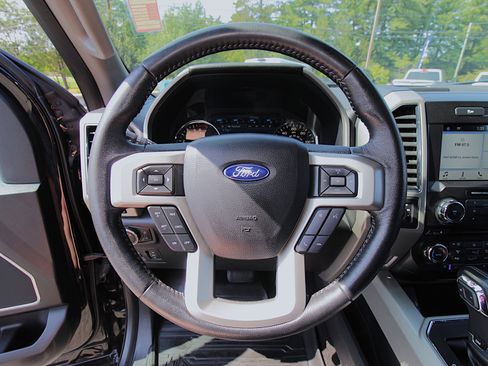 Used 2018 Ford F150 Lariat w/ Equipment Group 501A Mid image 26