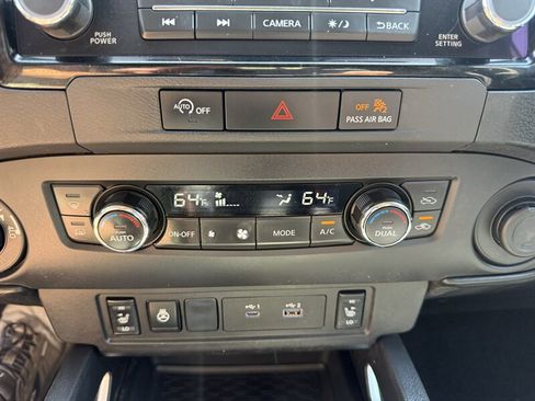 Used 2023 Nissan Frontier SV AWD/4WD image 29