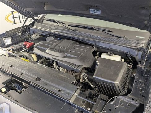 Used 2024 Nissan Titan Platinum Reserve w/ Moonroof Package image 37