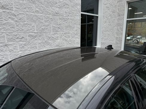 Used 2018 BMW M5 image 11