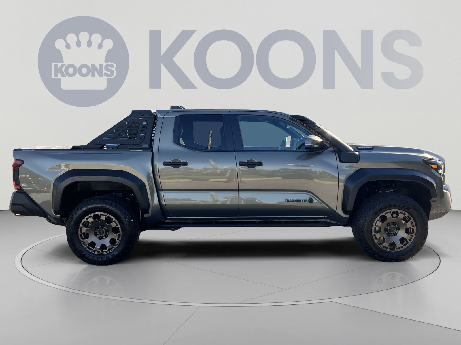 Used 2025 Toyota Tacoma 4x4 Double Cab Hybrid w/ Tow Tech Package image 8