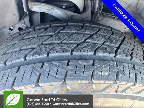 Used 2019 Ford F150 XLT w/ Equipment Group 302A Luxury AWD/4WD image 10