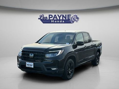 New 2026 Honda Ridgeline Black Edition image 3