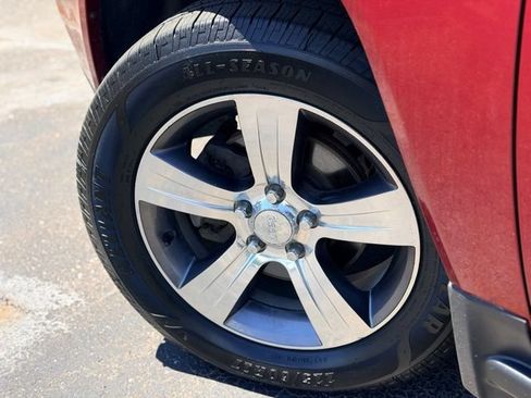 Used 2017 Jeep Compass High Altitude AWD/4WD image 24